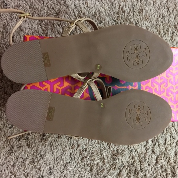 poshmark tory burch sandals